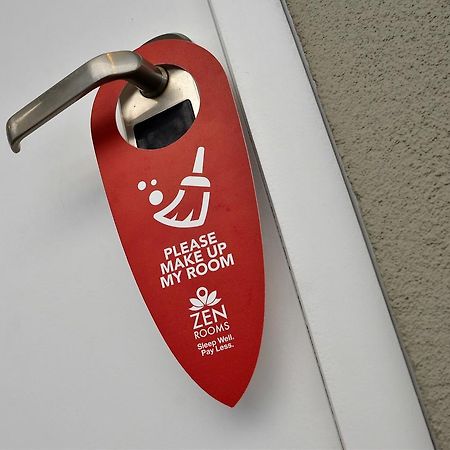 Zen Rooms Durban Poblacion Makati Makati City Exterior photo